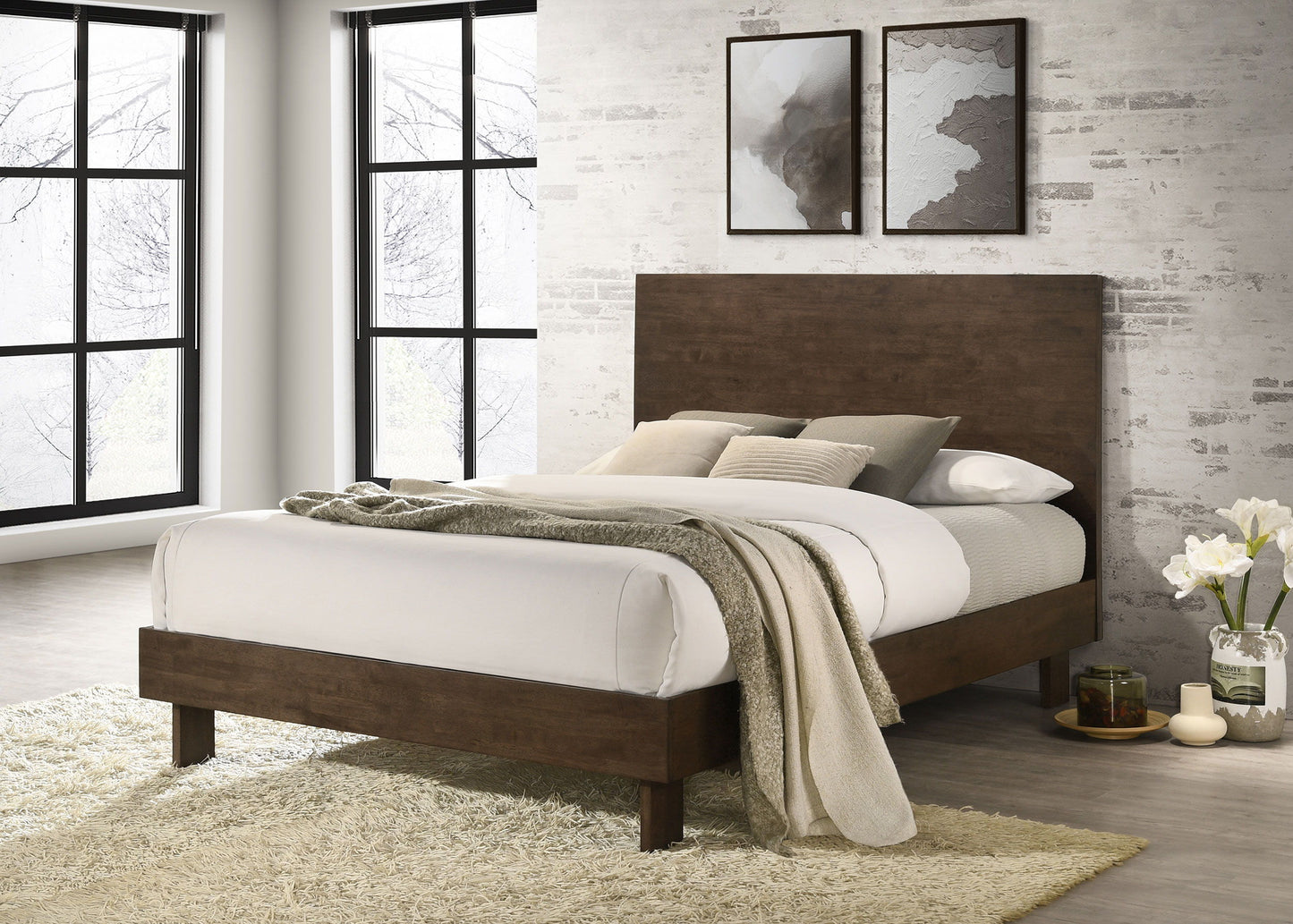 Glenwood - Queen Platform Panel Bed - Warm Brown